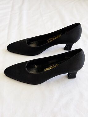 Salvatore Ferragamo Black Satin Pumps Size 7.5D Wide